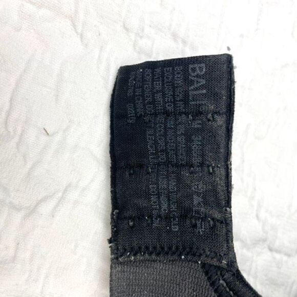 BUY 1 GET 1 FREE Bali black sports bra medium - Picture 16 of 16